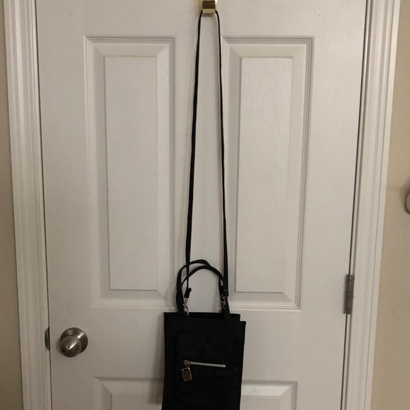 Black Crossbody Bag - Picture 1 of 6